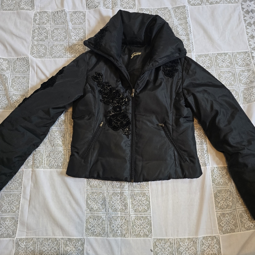 Guess Black Floral Embroidered Puffer Jacket Size SMALL Down Filled
